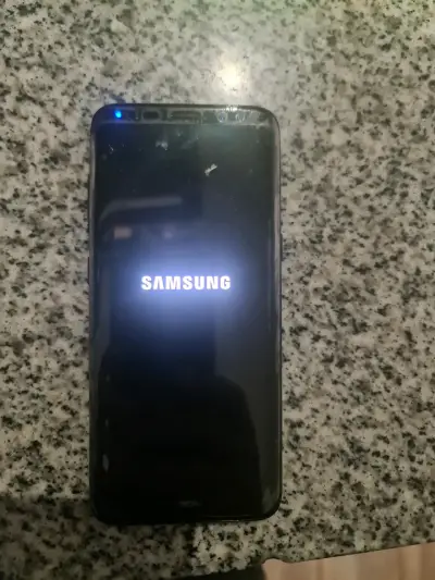Teléfono samsung s8 - miniatura 2