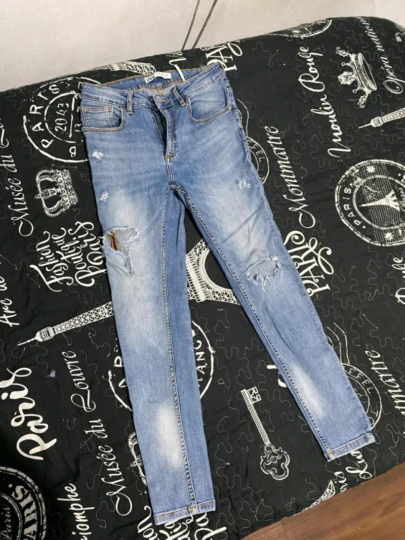 Jeans azul de mezclilla de marca - 3