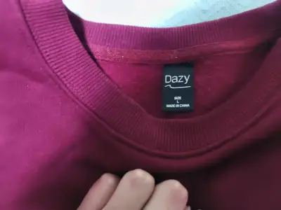 Polerón burdeo Dazy talla L - miniatura 2
