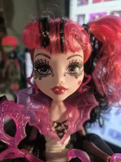 Draculaura Ghouls Rule (2012) Original - miniatura 2