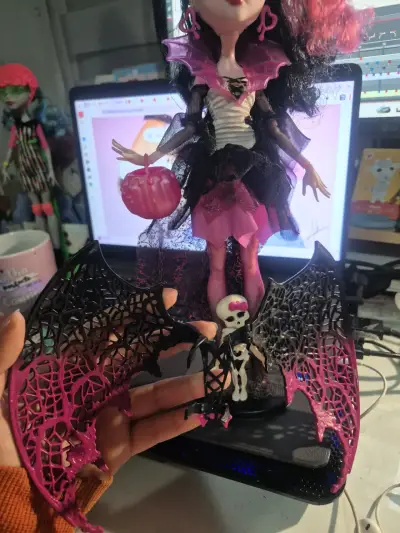 Draculaura Ghouls Rule (2012) Original - miniatura 3