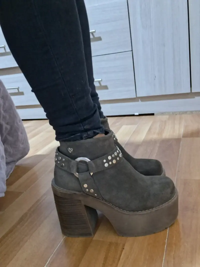 Botines negros con plataforma - 3