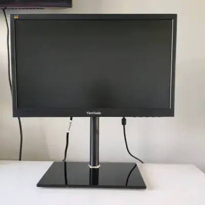 Monitor ViewSonic 24 pulgadas - miniatura 1