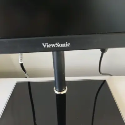 Monitor ViewSonic 24 pulgadas - miniatura 2