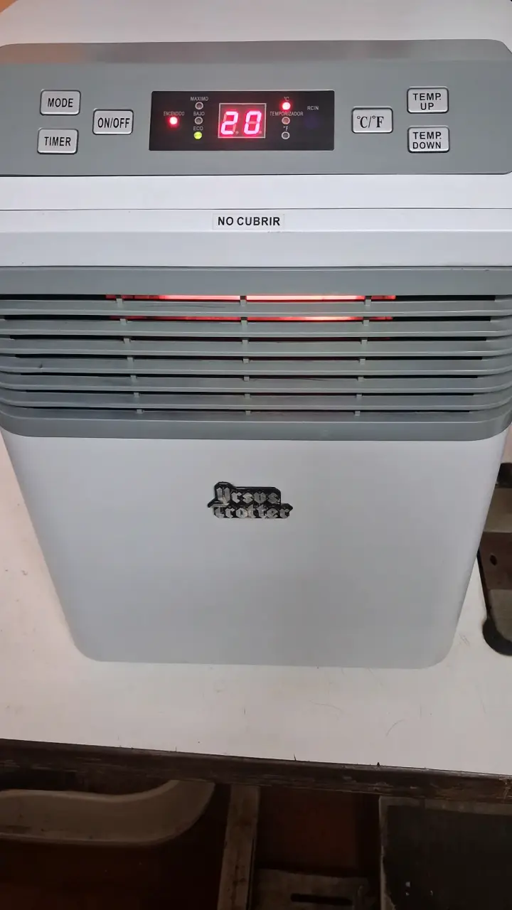 Estufa eléctrica Ursus Trotter - 2