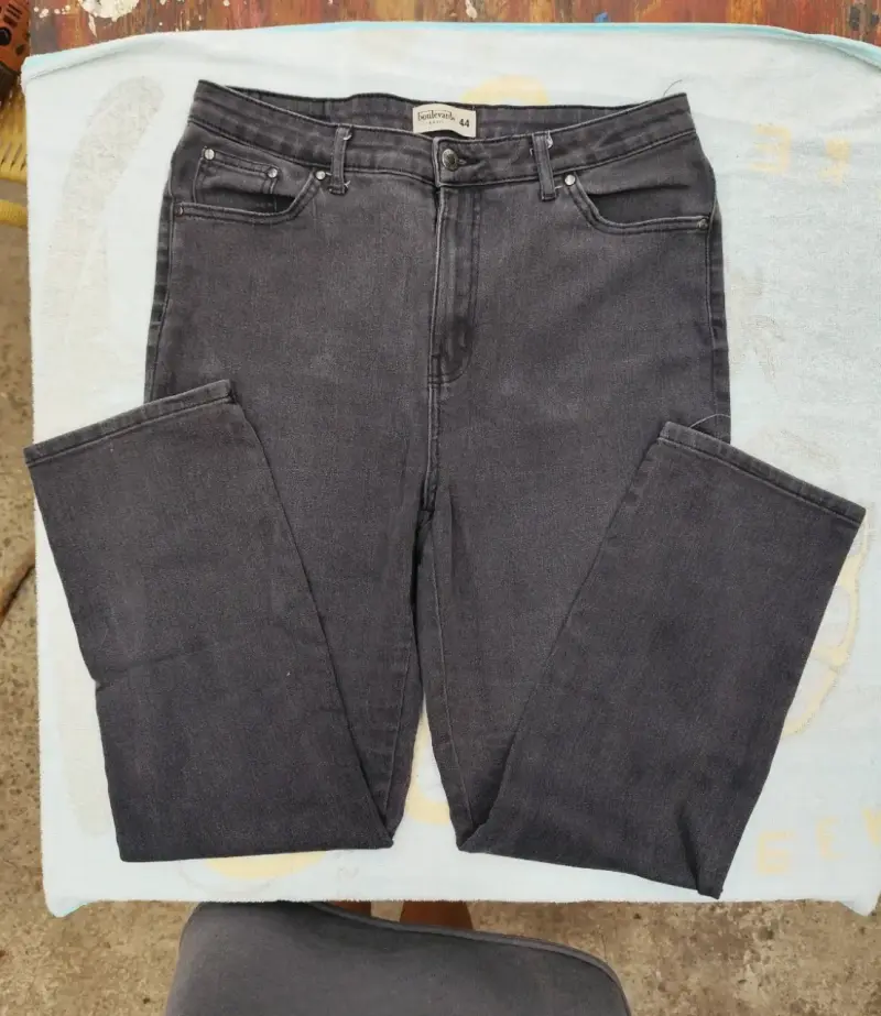 Jeans azul oscuro talla 44 - 2