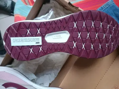 Zapatillas Vans bicolor nuevas - miniatura 1