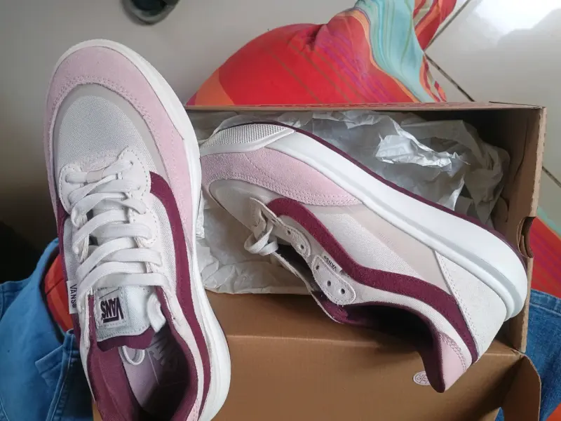 Zapatillas Vans bicolor nuevas - 2