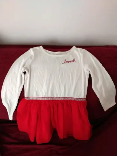 Vestido infantil blanco y rojo - miniatura 1