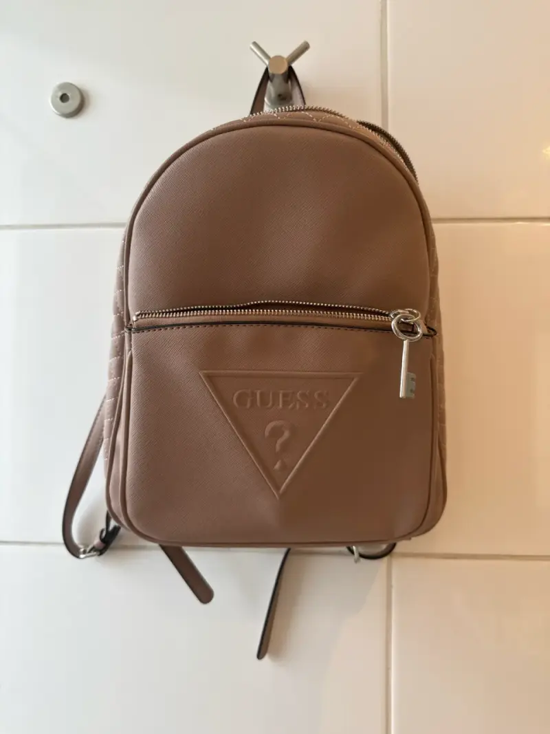 Mochila Guess