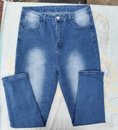 Jeans azul Shein talla L - miniatura 2