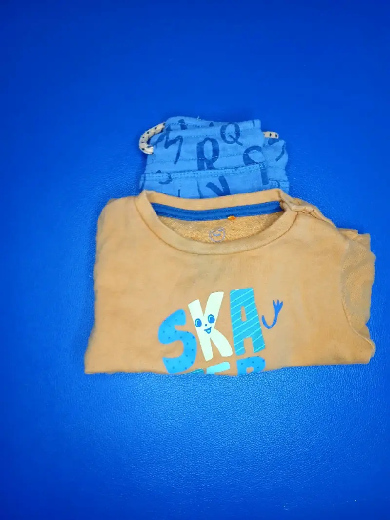 Lote de poleras y buzos para niño - 5
