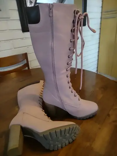 Botas altas rosadas con taco - miniatura 3