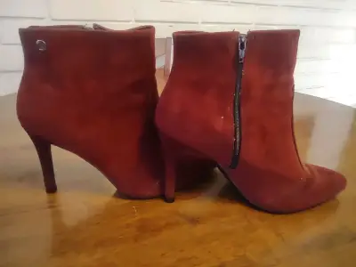 Botines de tacón rojo VIZZANO - miniatura 1