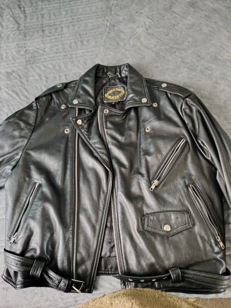 Chaqueta de cuero negra - 2