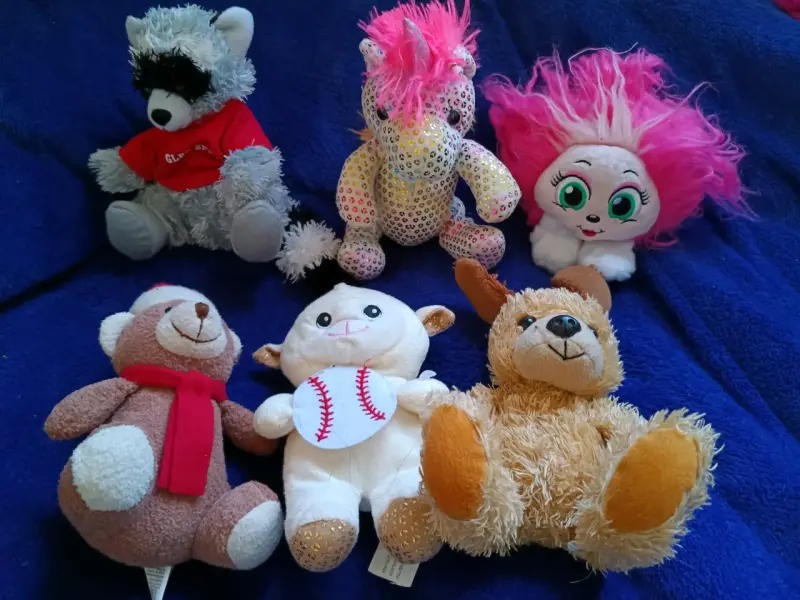 Lote de peluches - 4