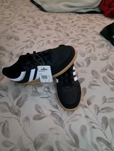 Zapatillas Adidas negras Hoops 4.0 - miniatura 3