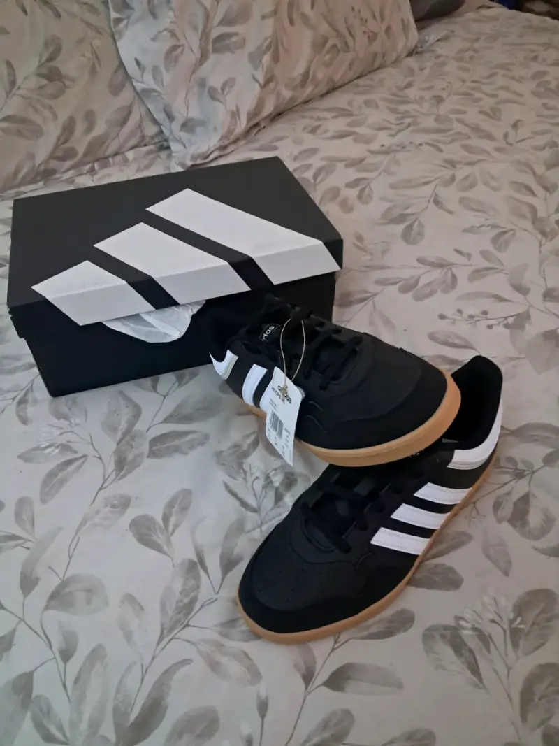 Zapatillas Adidas negras Hoops 4.0 - 4