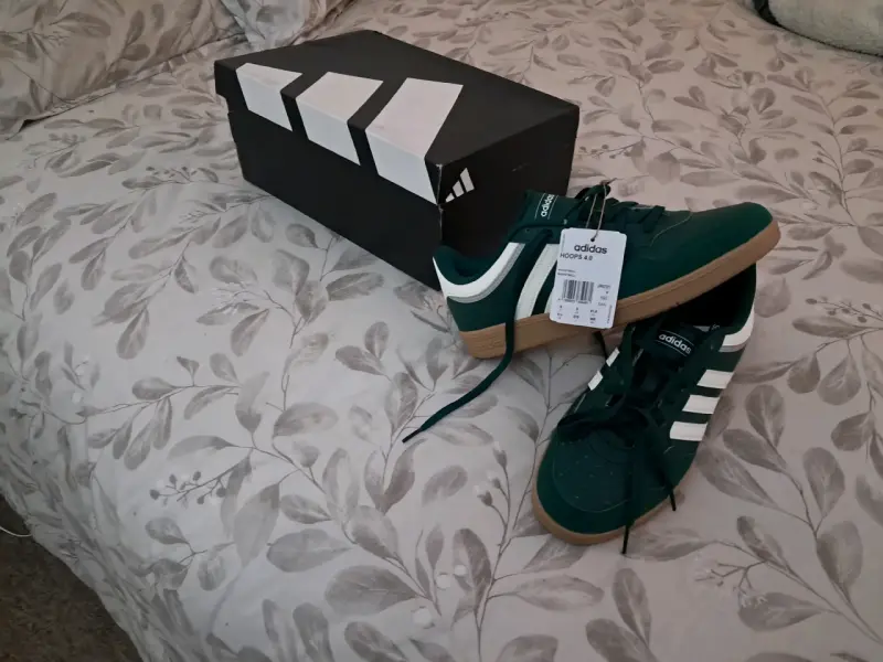 Zapatillas Adidas negras Hoops 4.0 - 5