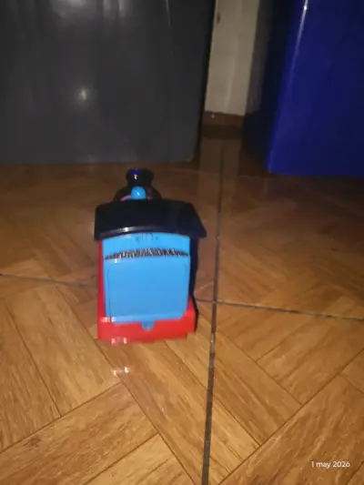 Tren de juguete thomas - miniatura 4