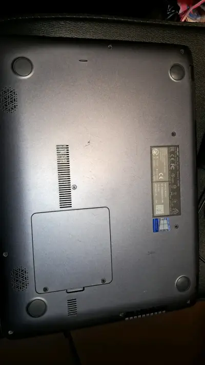 Notebook ASUS para repuesto - miniatura 5