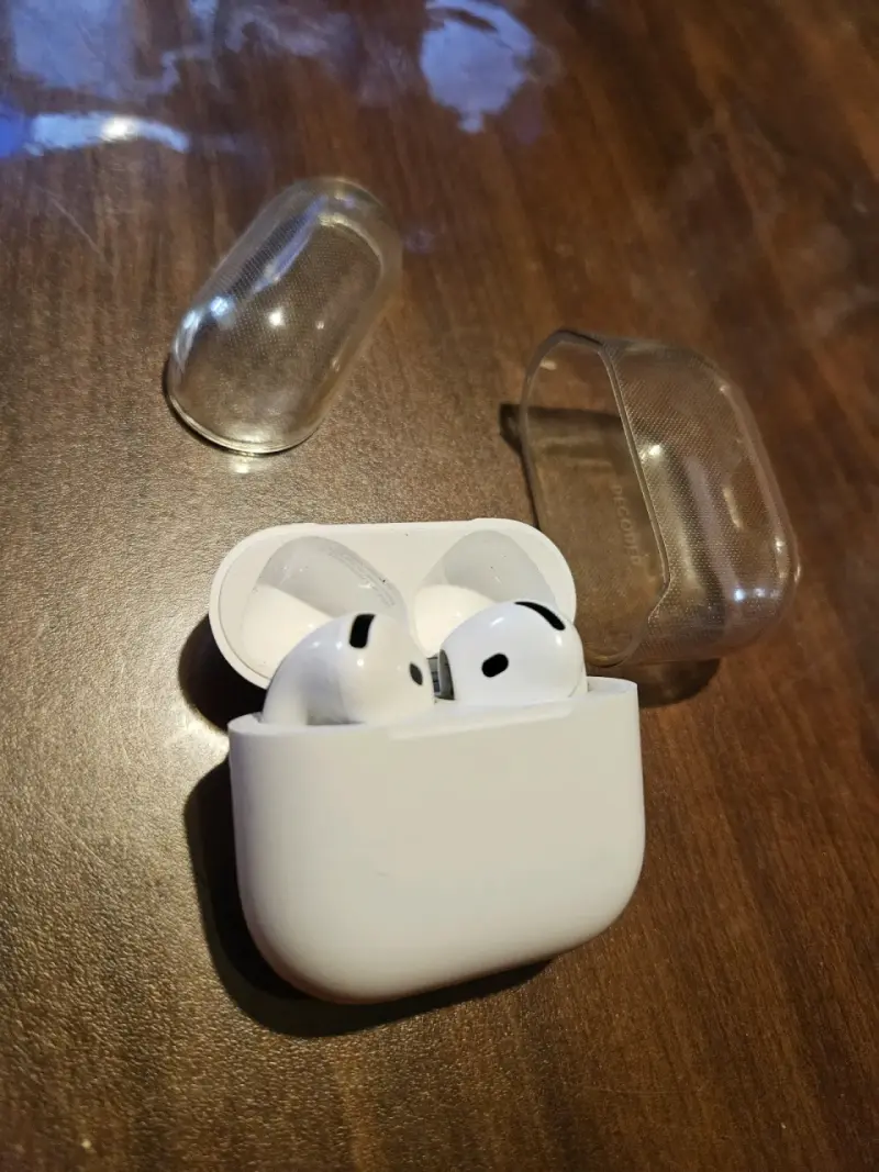 Airpod 4 con cancelación de ruido - 3