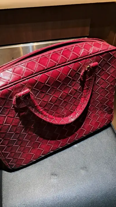 Bolso de mano rojo entramado - miniatura 5