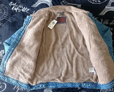 Chaqueta de mezclilla con chiporro hombre - miniatura 2