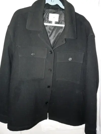 Chaqueta negra de lana - miniatura 1