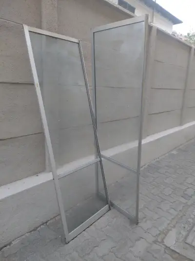 Puertas o ventanas de aluminio con vidrio - miniatura 2