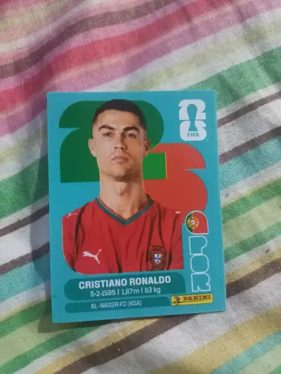 Lámina Ronaldo y Messi x 15.000 - miniatura 1