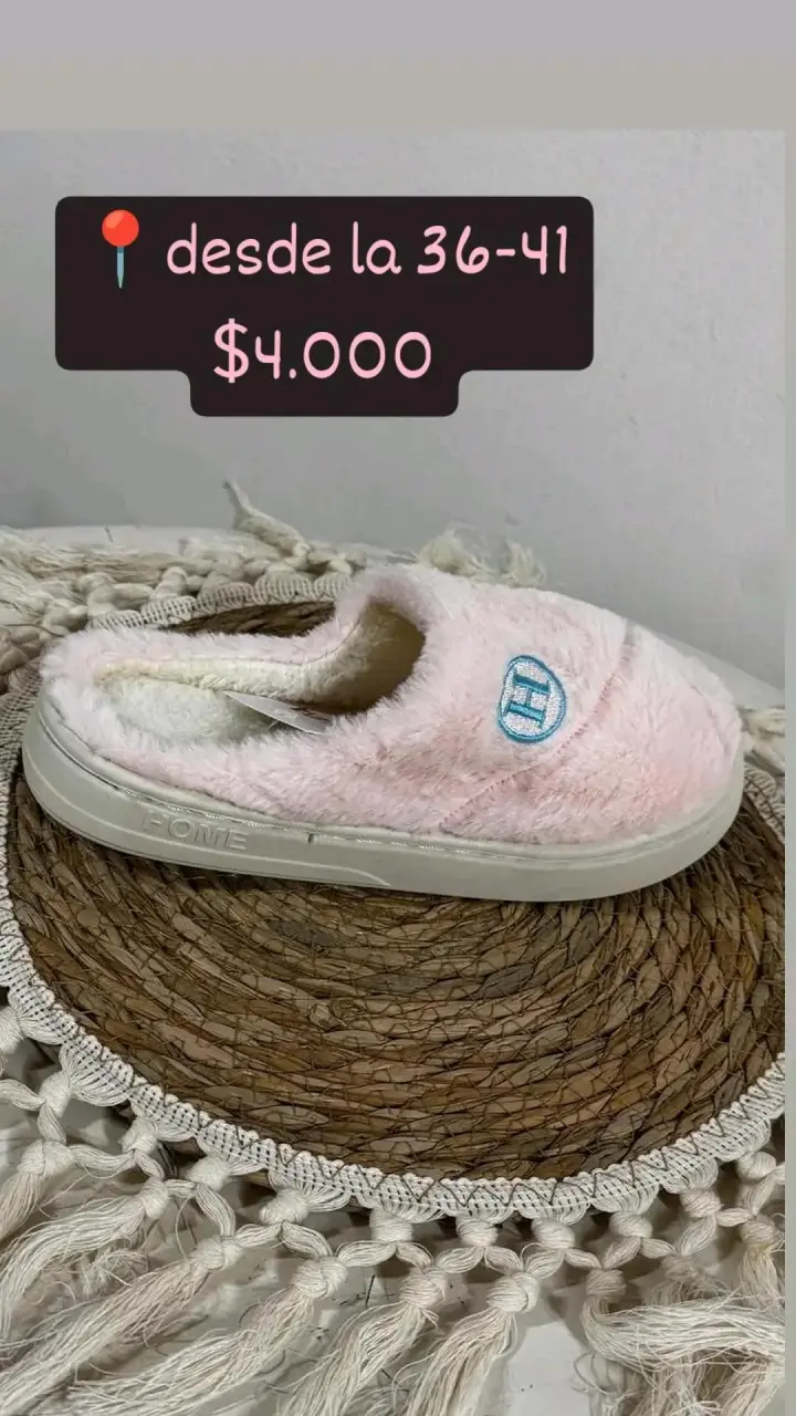 Pantuflas blancas peludas - 3