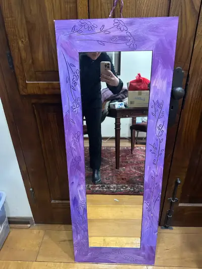 Espejo decorativo morado - miniatura 1