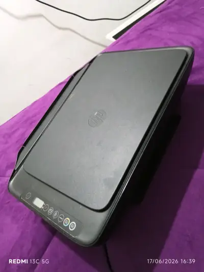 Impresora multifuncional HP negra - miniatura 1