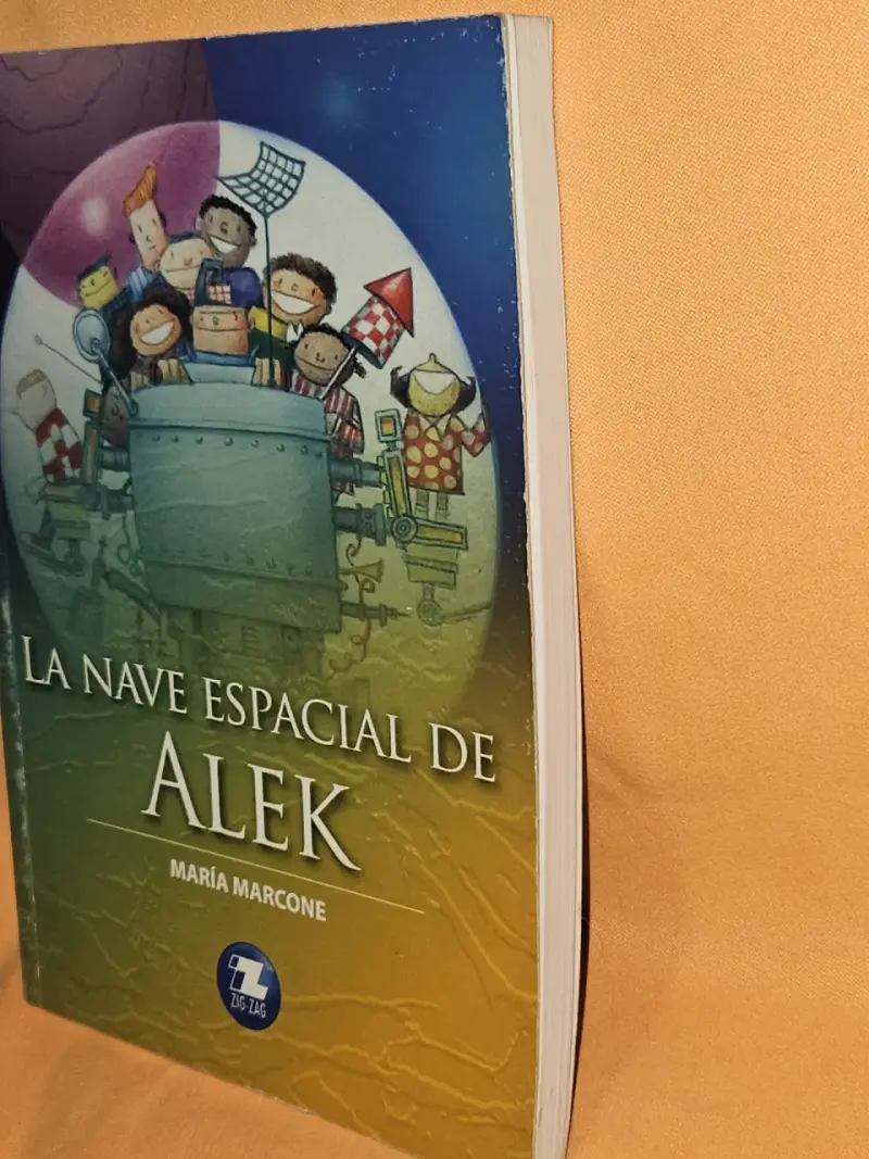 Libro La nave espacial de Alek - 3