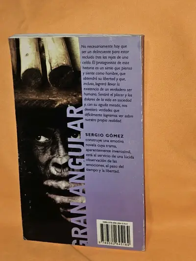 Libro 'Yo, simio' de Sergio Gómez - miniatura 2