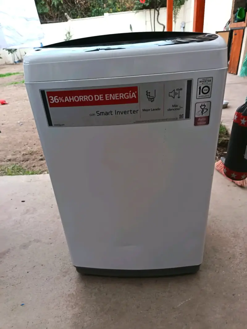 Lavadora LG de 9kg - 1