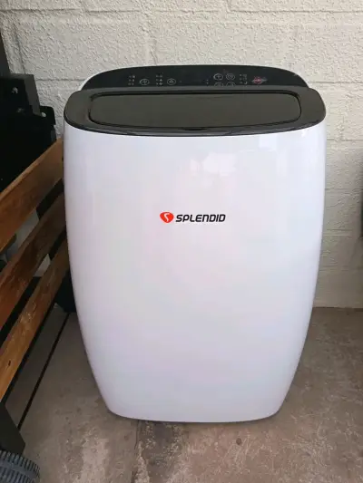 Aire acondicionado portátil Splendid 9000btu - miniatura 1