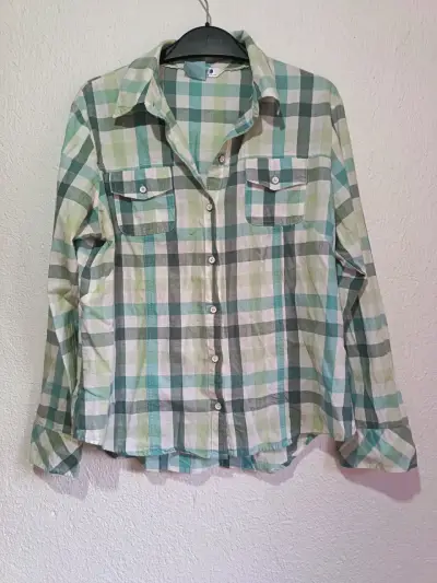 Camisa a cuadros verde y blanca - miniatura 1