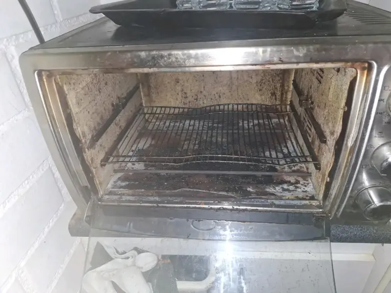 Horno eléctrico usado color gris - 3