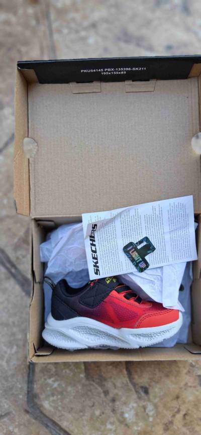 Zapatillas Skechers rojas con luces - miniatura 5
