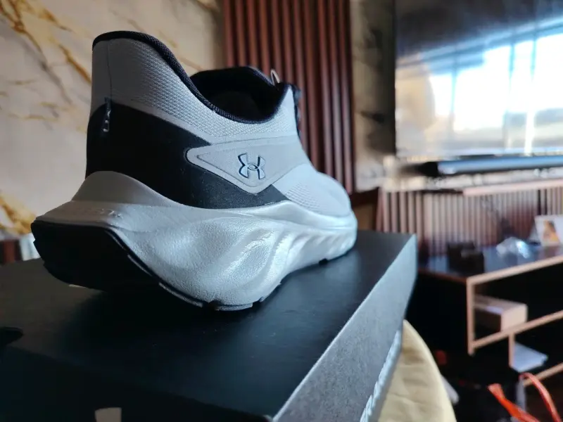 Zapatillas under Armour - 2