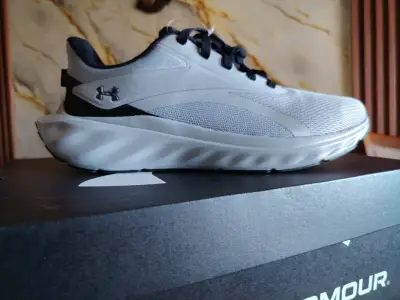 Zapatillas under Armour - miniatura 3