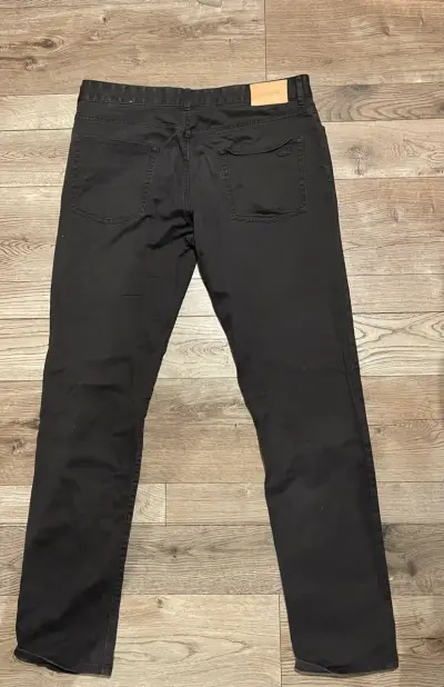 Pantalones negros casuales - miniatura 3