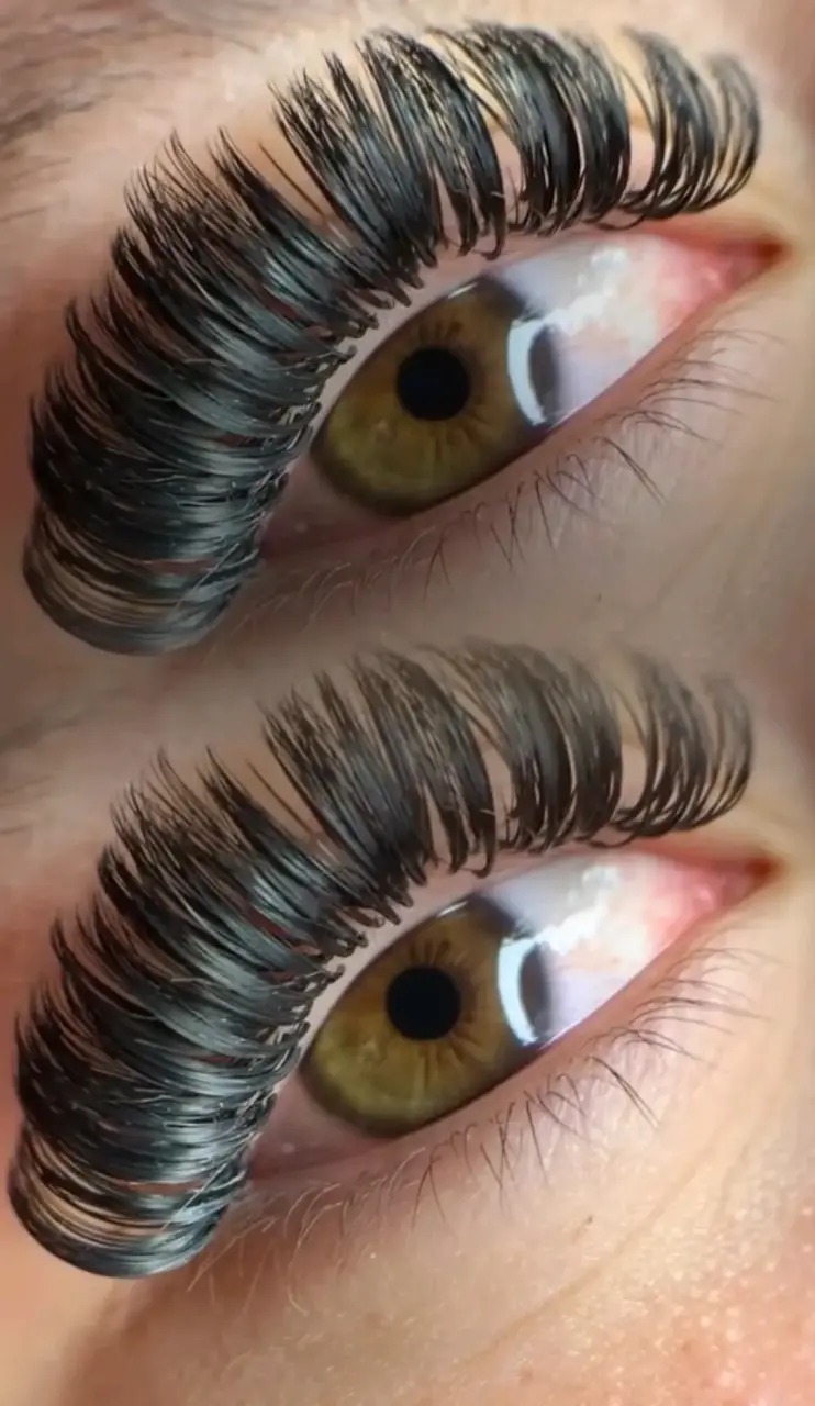 Extensiones de pestañas pelo a pelo