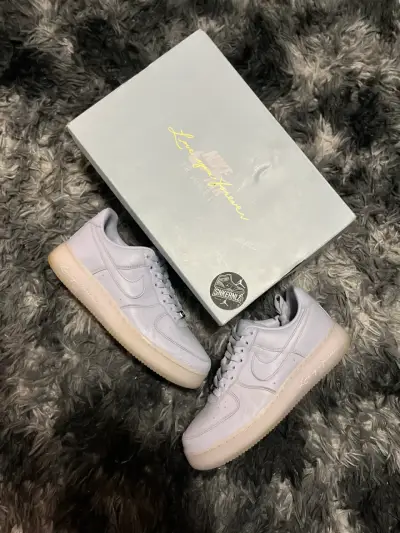 Zapatillas Nike Air Force blancas - miniatura 1