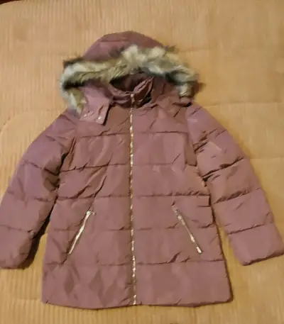 Parka acolchada con capucha - miniatura 2