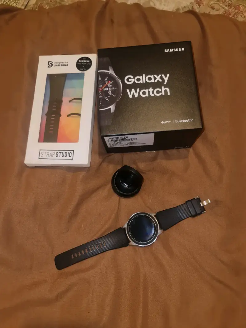 Smartwatch con cargador - 4