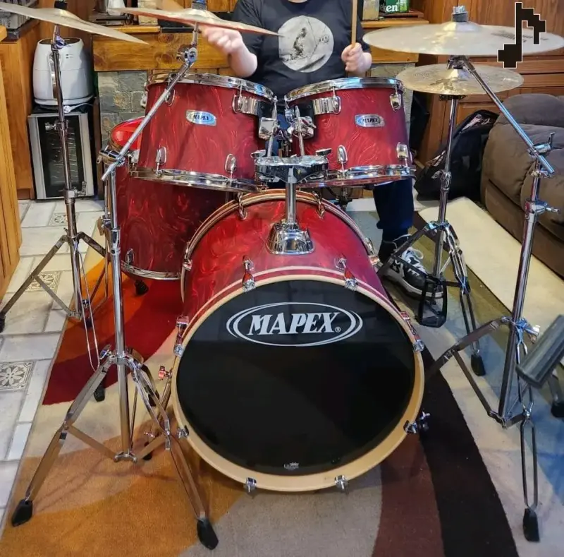 Batería acústica Mapex roja - 2