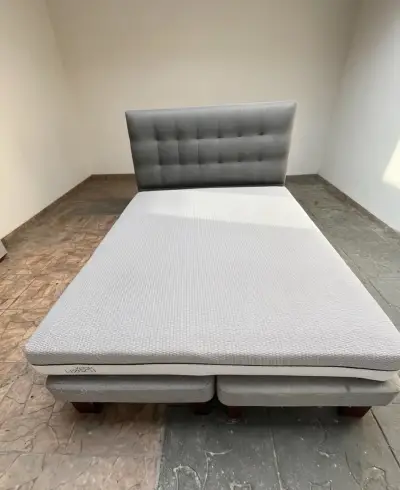 Cama de dos plazas con colchón - miniatura 2